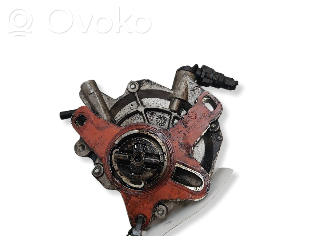 Ford Mondeo MK V Siurblys vakuumo 