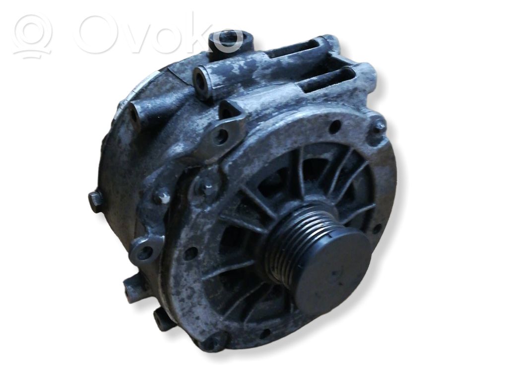 Mercedes-Benz C W203 Alternator 