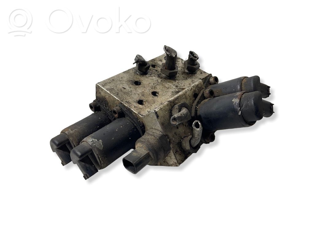 BMW 7 E65 E66 Active stabilizer control/valve assembly 