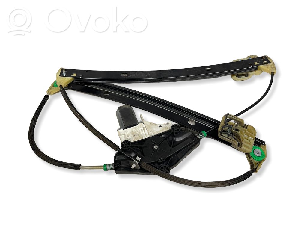 Opel Astra J Front door window regulator with motor 