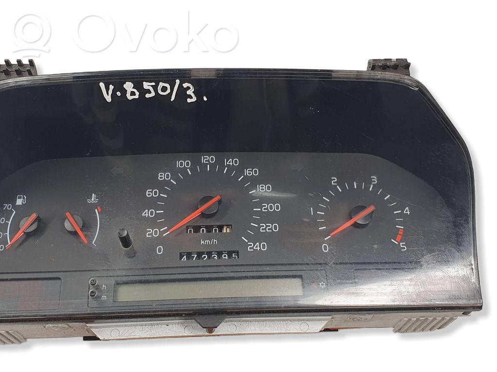 Volvo 850 Speedometer (instrument cluster) 