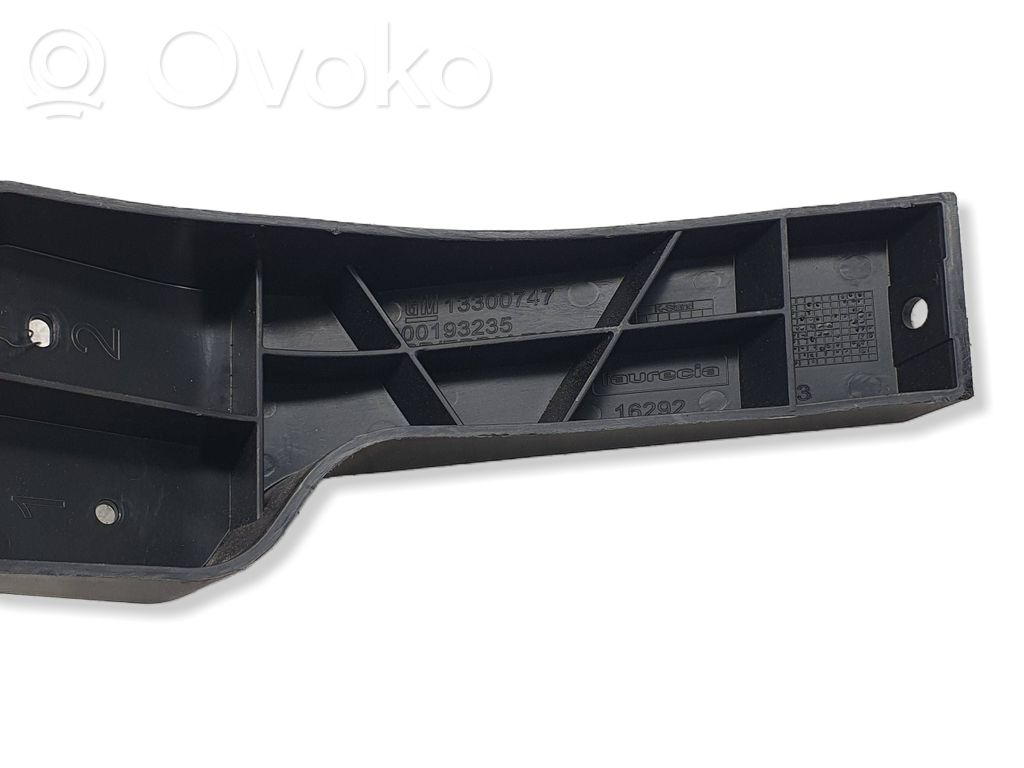 Opel Zafira C Suport montare bară spate 