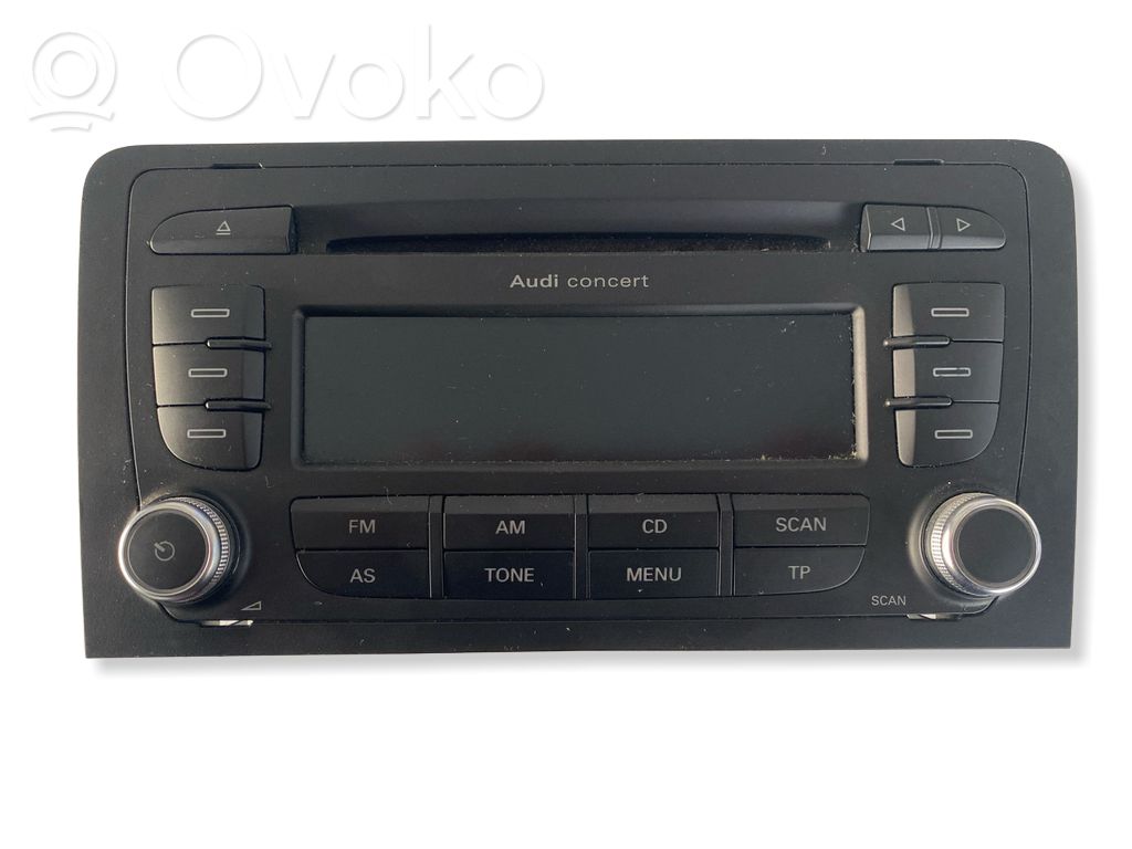 Audi A3 S3 8P Panel / Radioodtwarzacz CD/DVD/GPS 