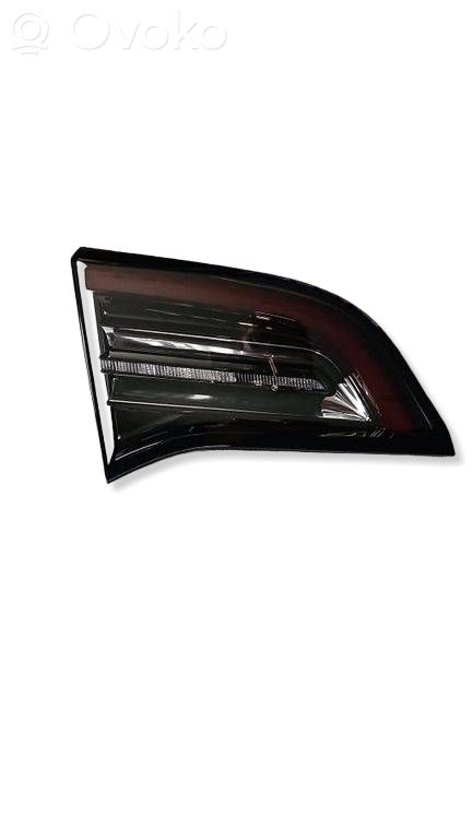 Tesla Model 3 Tailgate rear/tail lights 