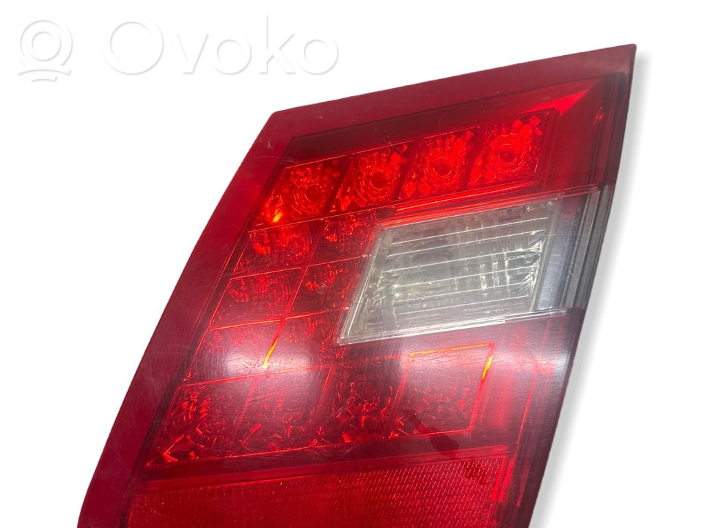 Mercedes-Benz E W212 Luci posteriori del portellone del bagagliaio 