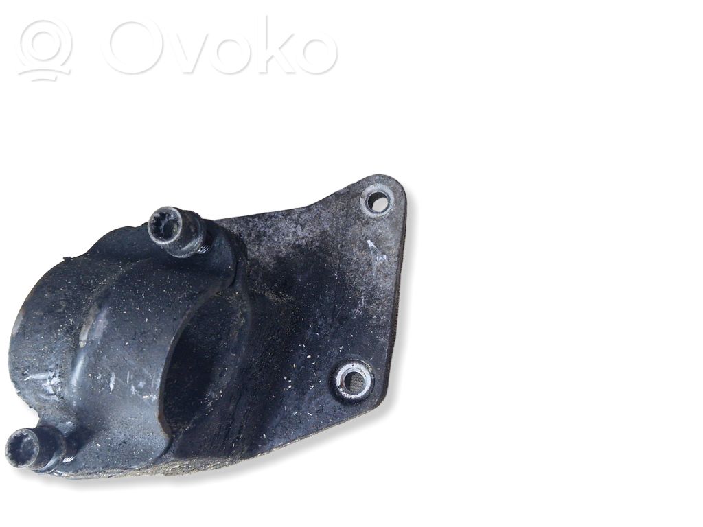 Volkswagen Sharan Intercooler pipe mounting bracket 