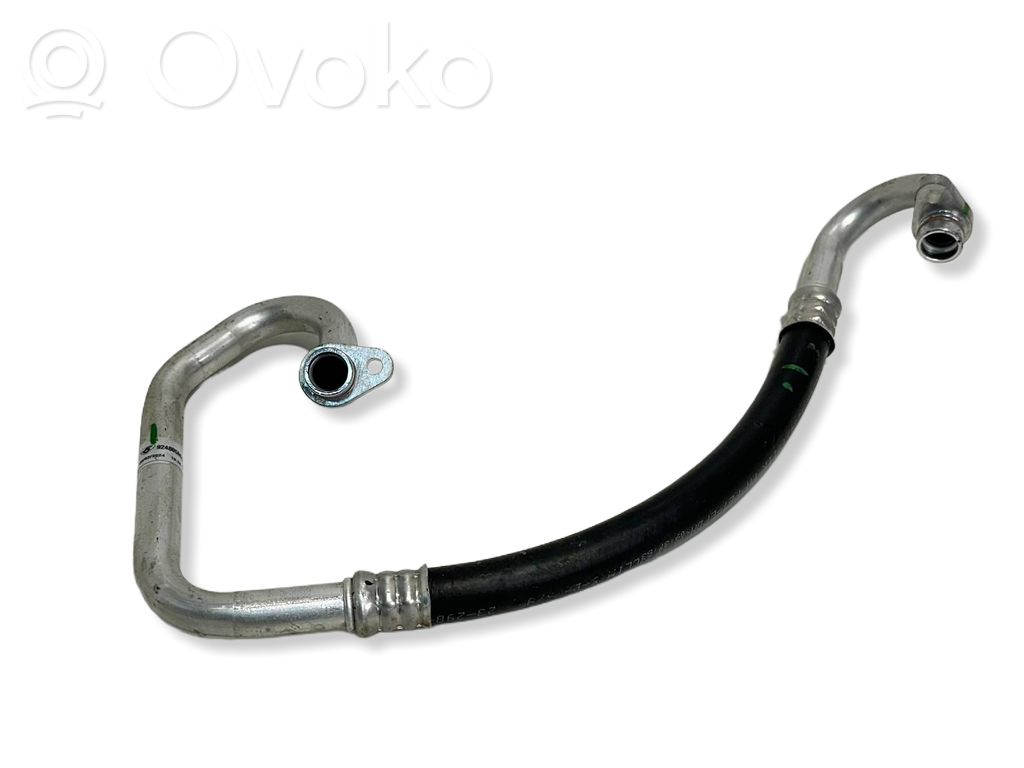 Renault Megane E-Tech Ilmastointilaitteen putki (A/C) 