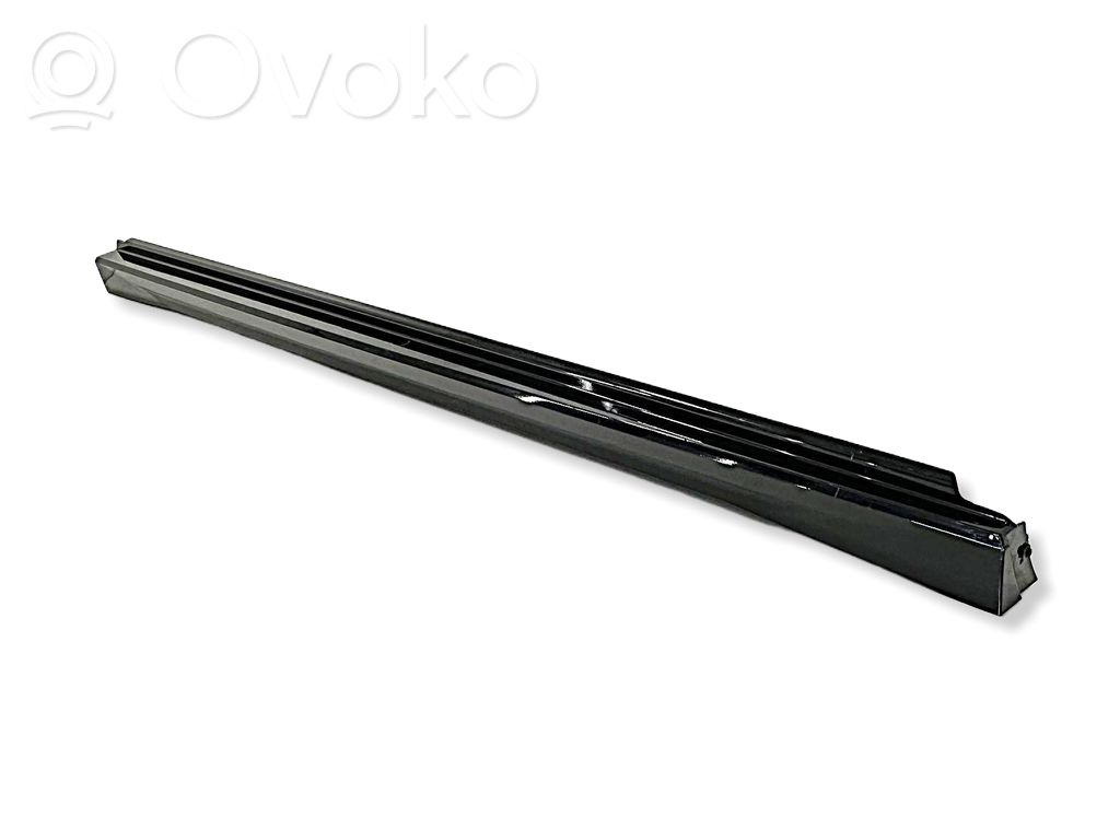 Renault Megane E-Tech Sill 