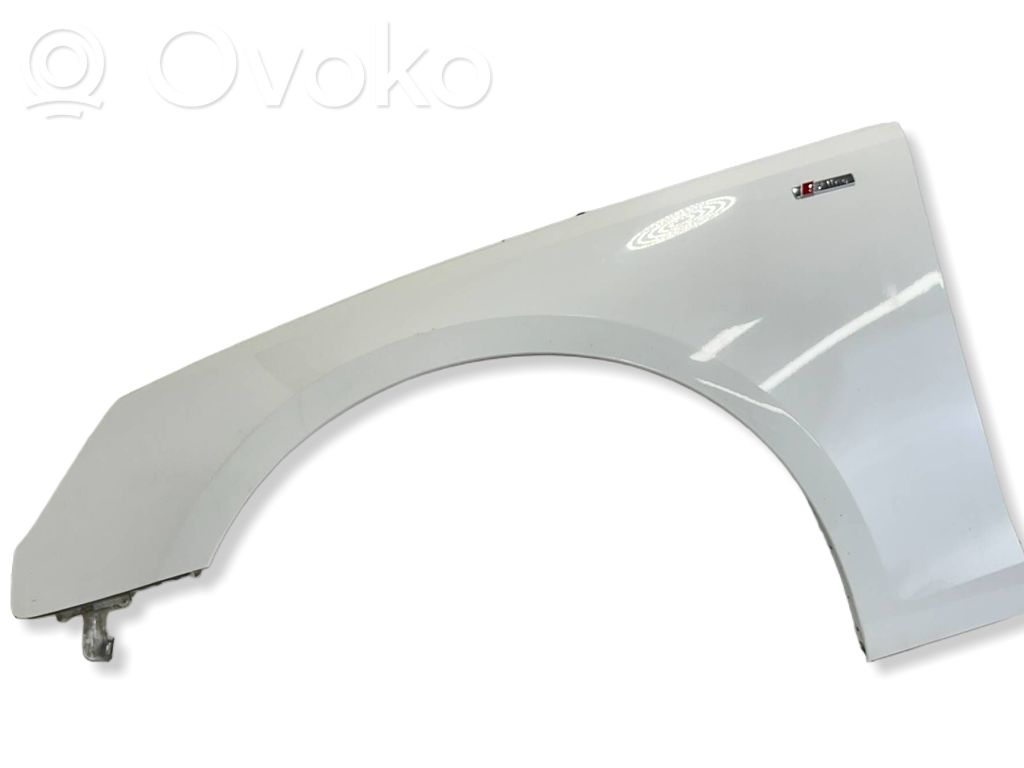 Audi A4 S4 B9 8W Błotnik przedni 