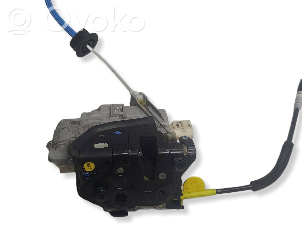 Audi A4 S4 B8 8K Front door lock 
