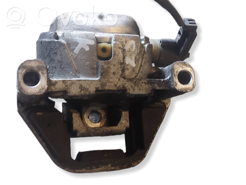 Audi A6 S6 C7 4G Engine mount bracket 