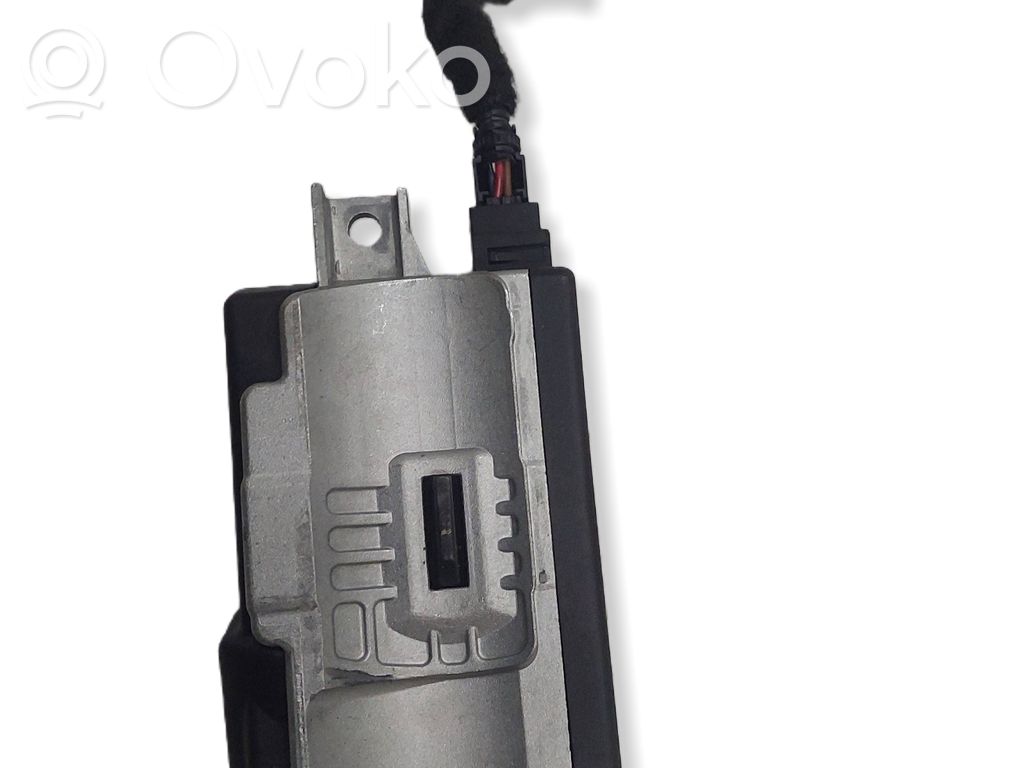 Audi A4 S4 B8 8K Lenkradsperre Lenkradschloss 