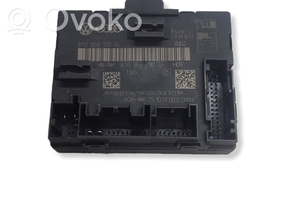 Audi A5 8T 8F Door control unit/module 