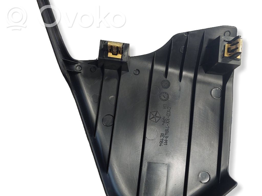 Dodge Durango Seat trim 