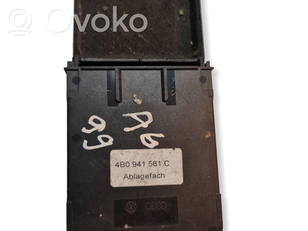 Audi A6 S6 C5 4B Compartimiento/consola central del panel 