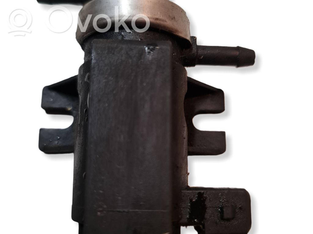 Volkswagen Golf III Solenoidinis vožtuvas 