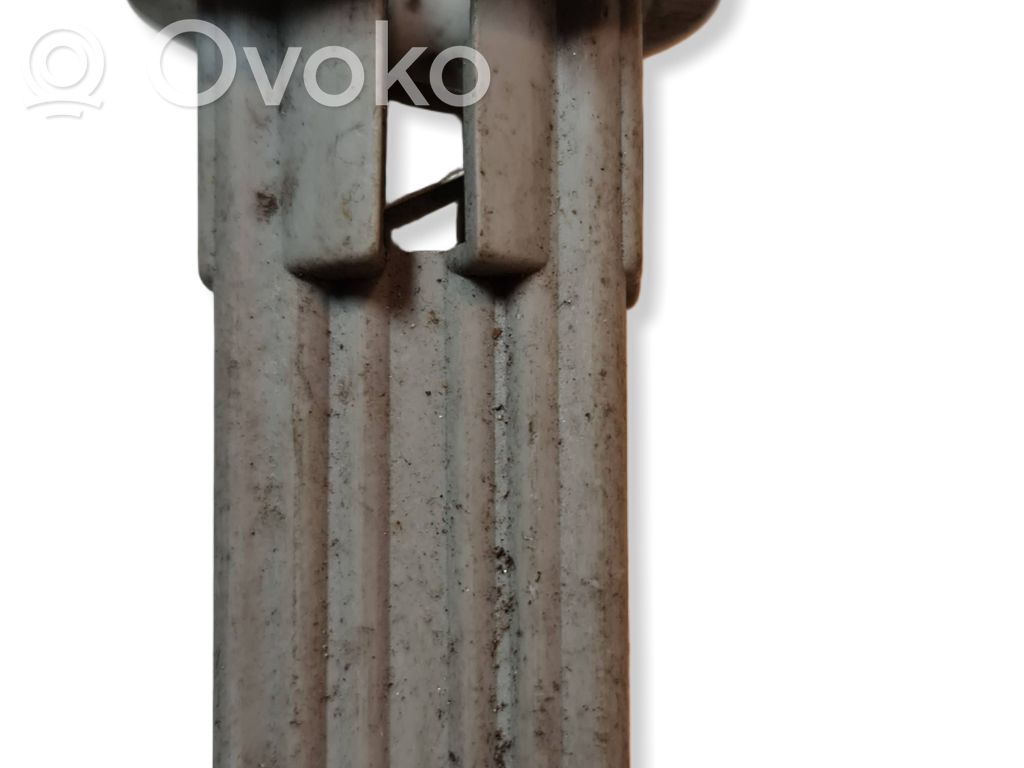 BMW 3 E36 Galinio žibinto detalė 