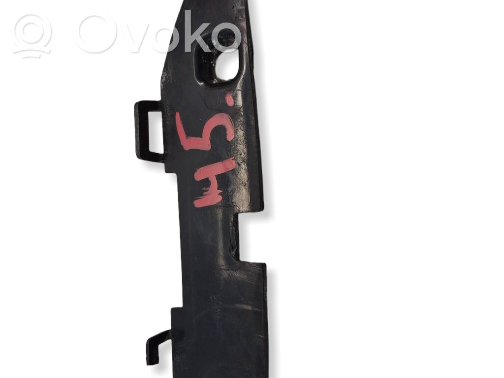 BMW 2 F46 Front bumper mounting bracket 