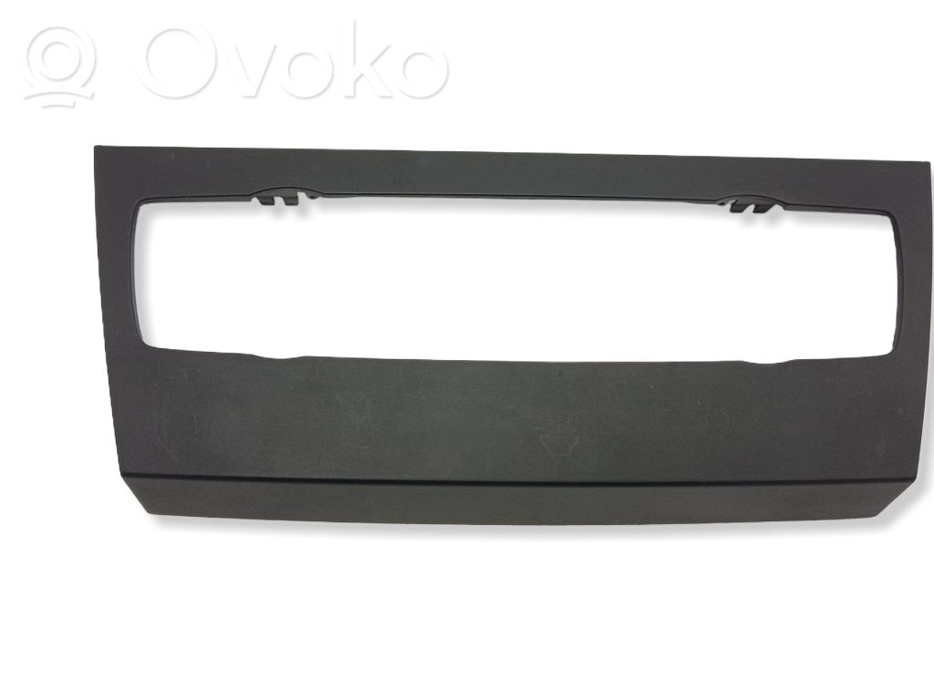 BMW 3 E90 E91 Panelės apdaila 