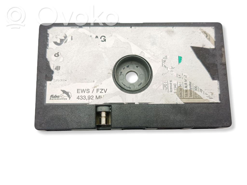BMW 3 E46 Antenos stiprintuvas 