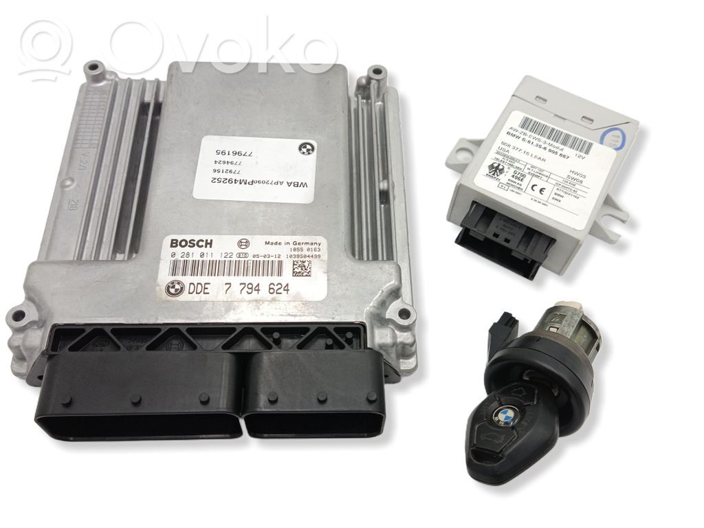 Engine ECU kit and lock set   61356905667,6905667,0281011122,61358379345,6955749,7794624,8379345