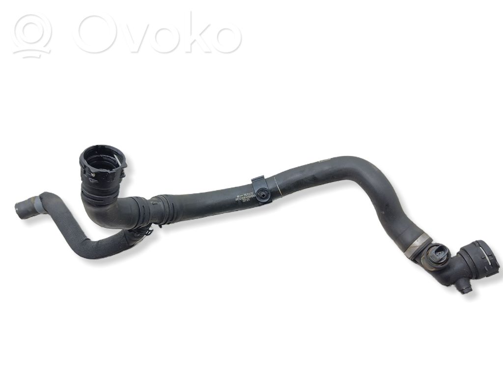 Audi A4 S4 B9 Engine coolant pipe/hose 