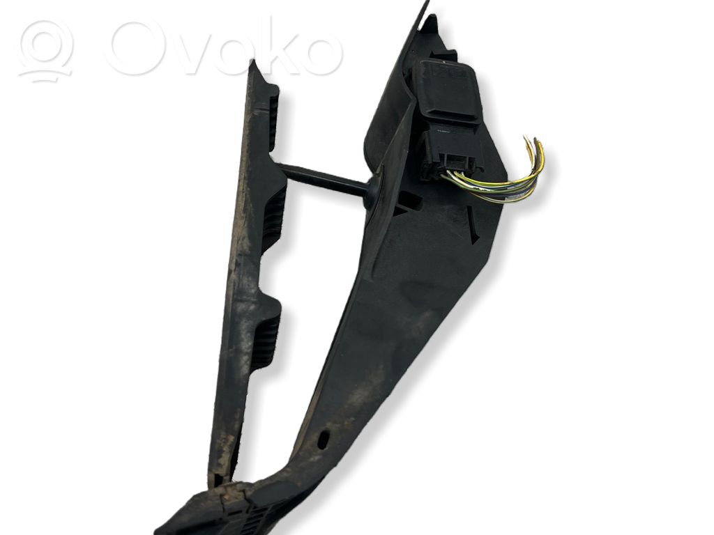 BMW 5 E60 E61 Accelerator throttle pedal 