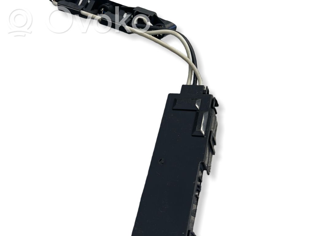 Volkswagen PASSAT B7 Alarm movement detector/sensor 