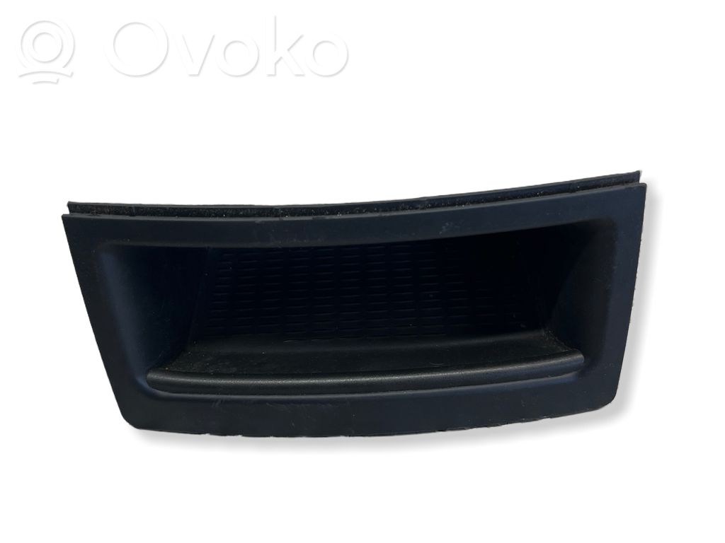 BMW 5 E60 E61 Glove box 