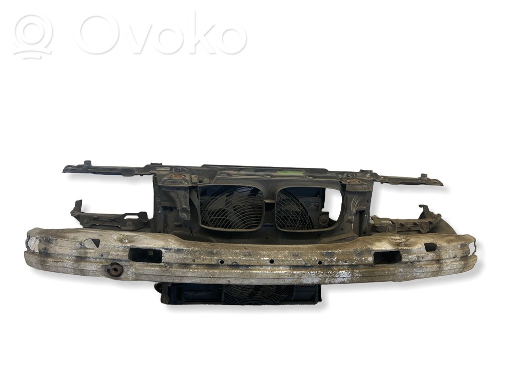 BMW 5 E39 Ventilatoru komplekts 