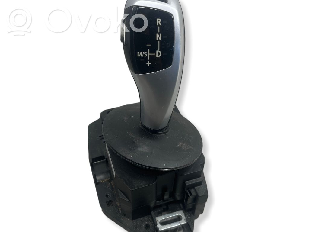 BMW 5 E60 E61 Pavarų perjungimo mechanizmas (kulisa) 