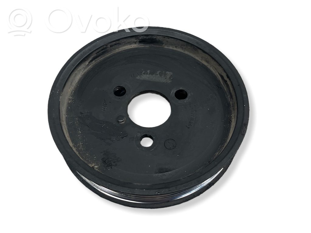 BMW 5 E60 E61 Power steering pump pulley 