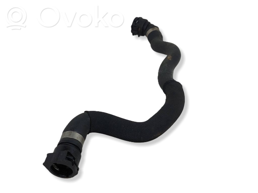 BMW 5 GT F07 Conductă/furtun lichid de răcire motor 