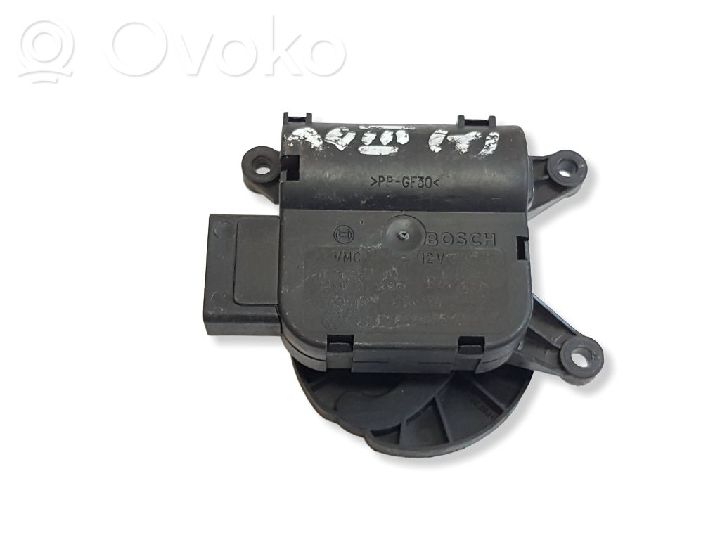 Audi A4 S4 B7 8E 8H Motor/actuator clapetă aer 