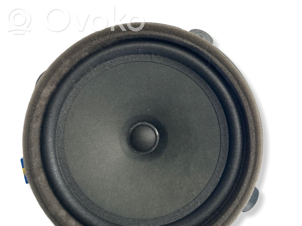 KIA Sportage Rear door speaker 