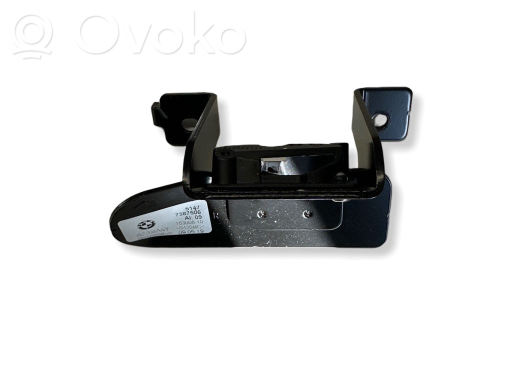 BMW 5 G30 G31 G38 Kita salono detalė 