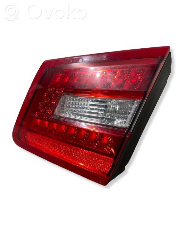 Mercedes-Benz E W212 Lampy tylnej klapy bagażnika 