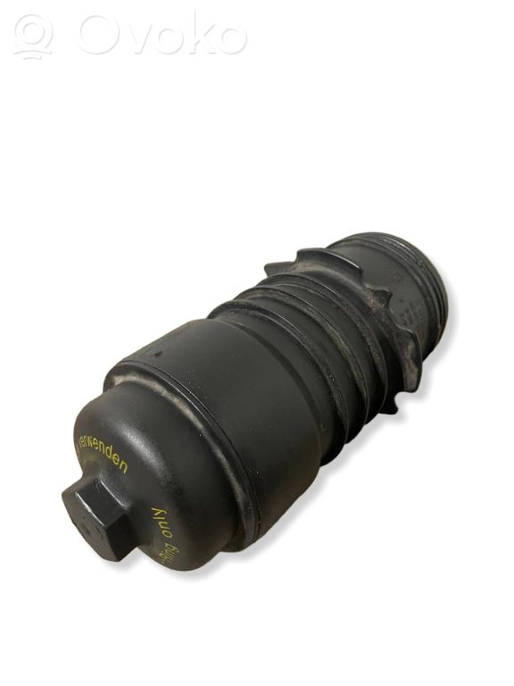 Audi A8 S8 D4 4H Oil filter mounting bracket 