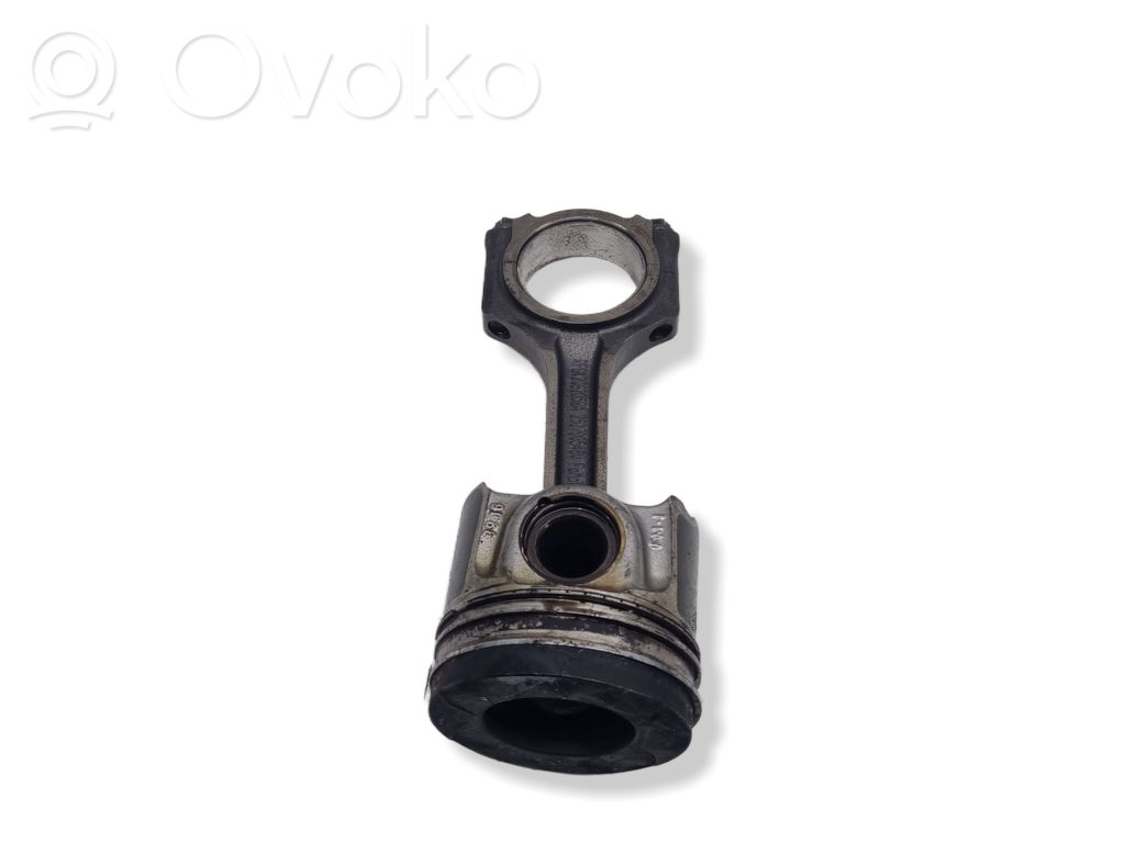 Ford Transit Piston with connecting rod 