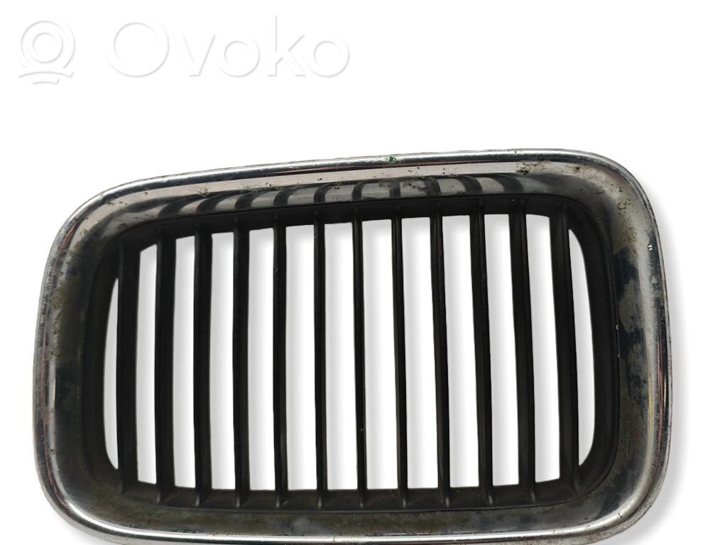 BMW 3 E36 Front grill 