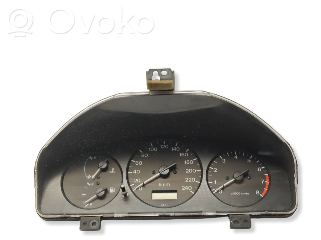 Mazda 626 Speedometer (instrument cluster) 