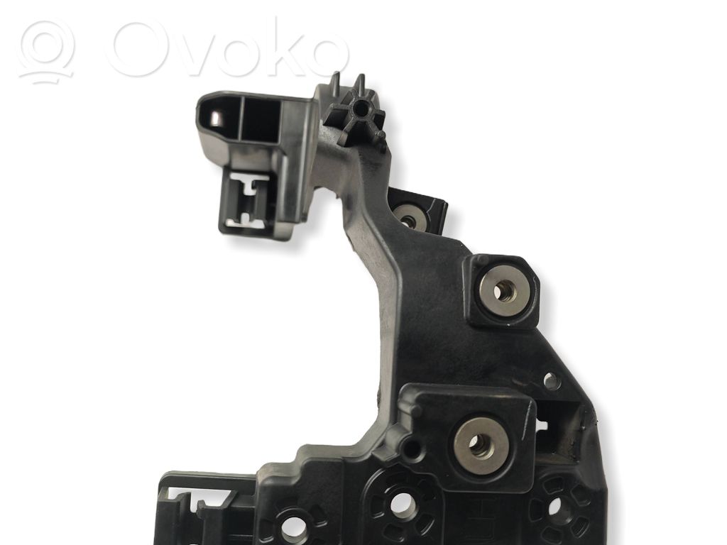 KIA Ceed Headlight/headlamp mounting bracket 