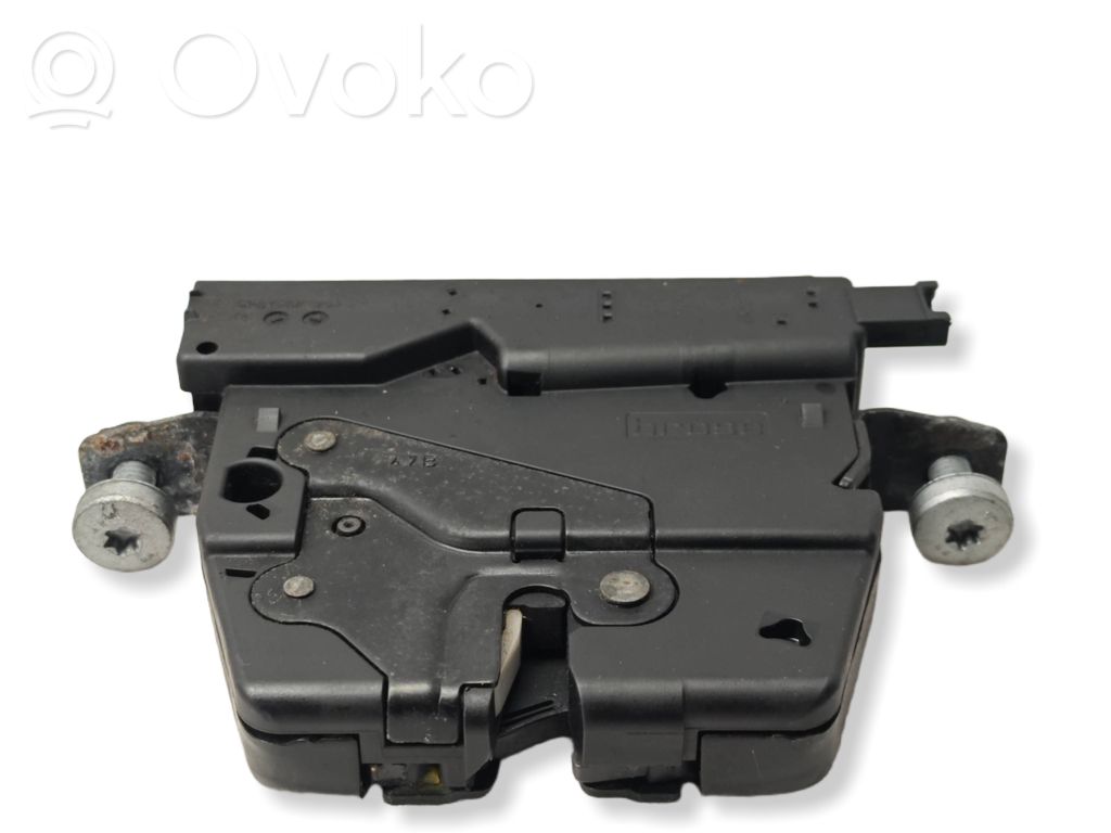 BMW 3 F30 F35 F31 Zamek klapy tylnej / bagażnika 
