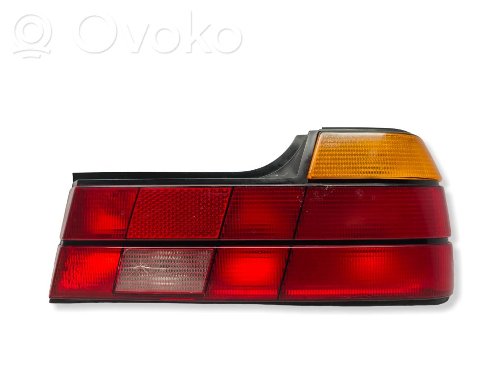 BMW 7 E32 Galinis žibintas kėbule 