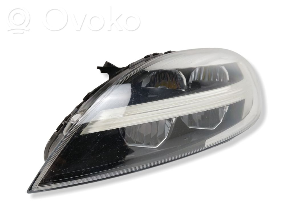 Volvo V40 Headlight/headlamp 