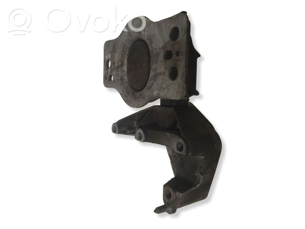 Renault Scenic II -  Grand scenic II Engine mount bracket 