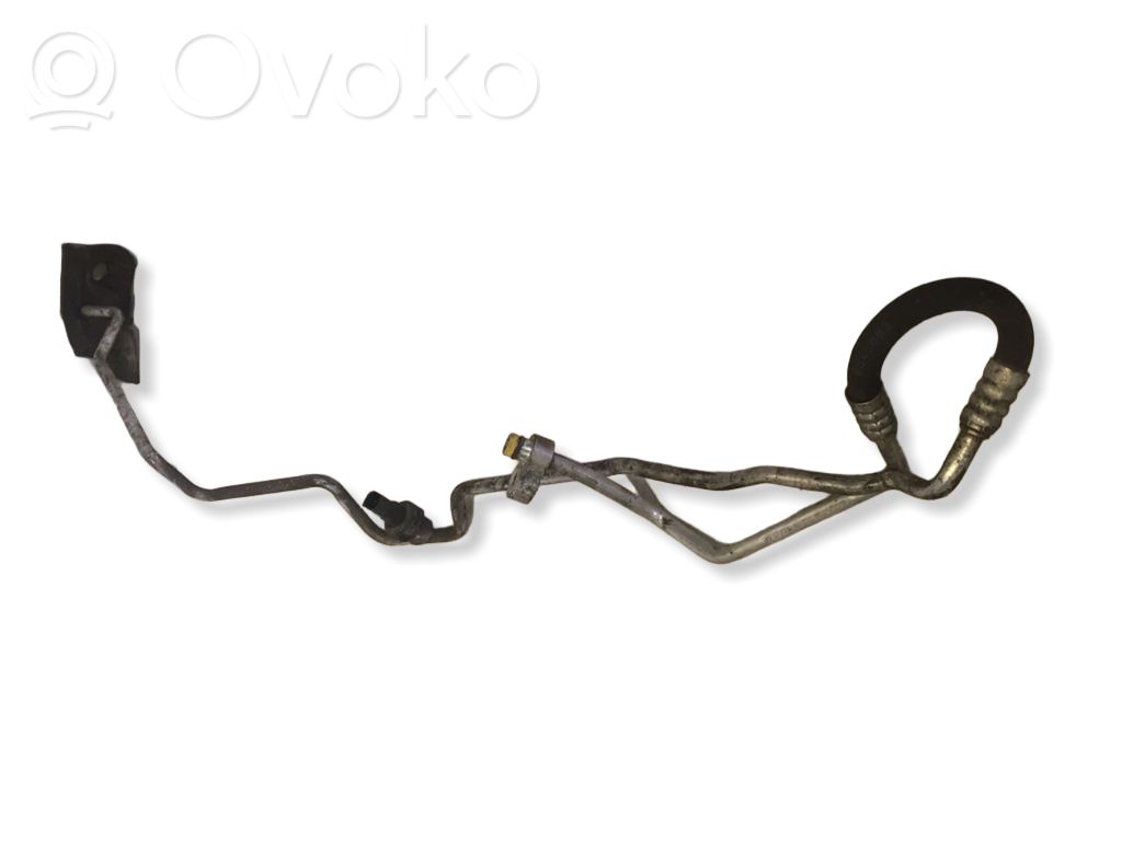Ilmastointilaitteen putki (A/C)   6918240