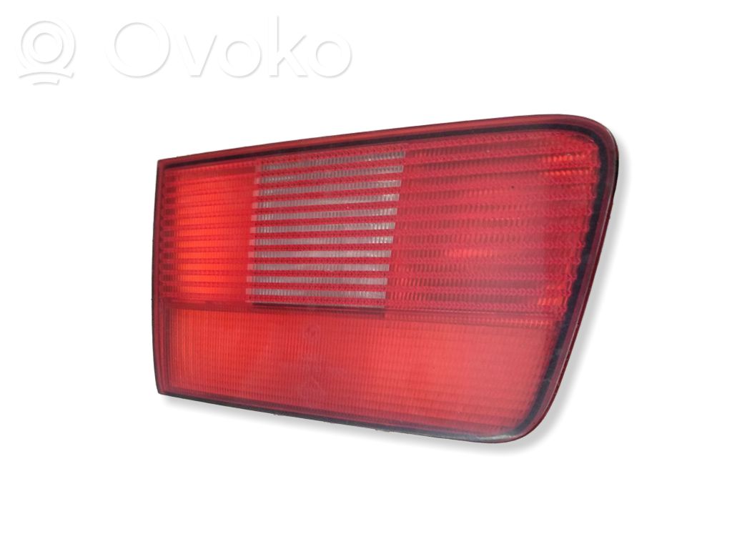Rear/tail lights   8371326,393406
