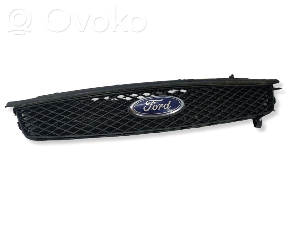 Ford Focus C-MAX Front bumper upper radiator grill 