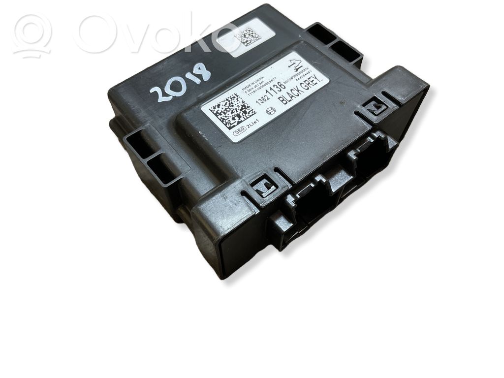 Opel Insignia B Gateway control module 